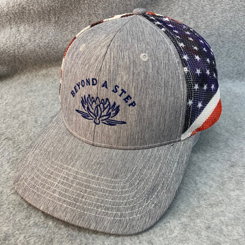 Beyond A Step Lotus Mens Gray Outdoor Cap Trucker Hat American Flag Mesh OSFM